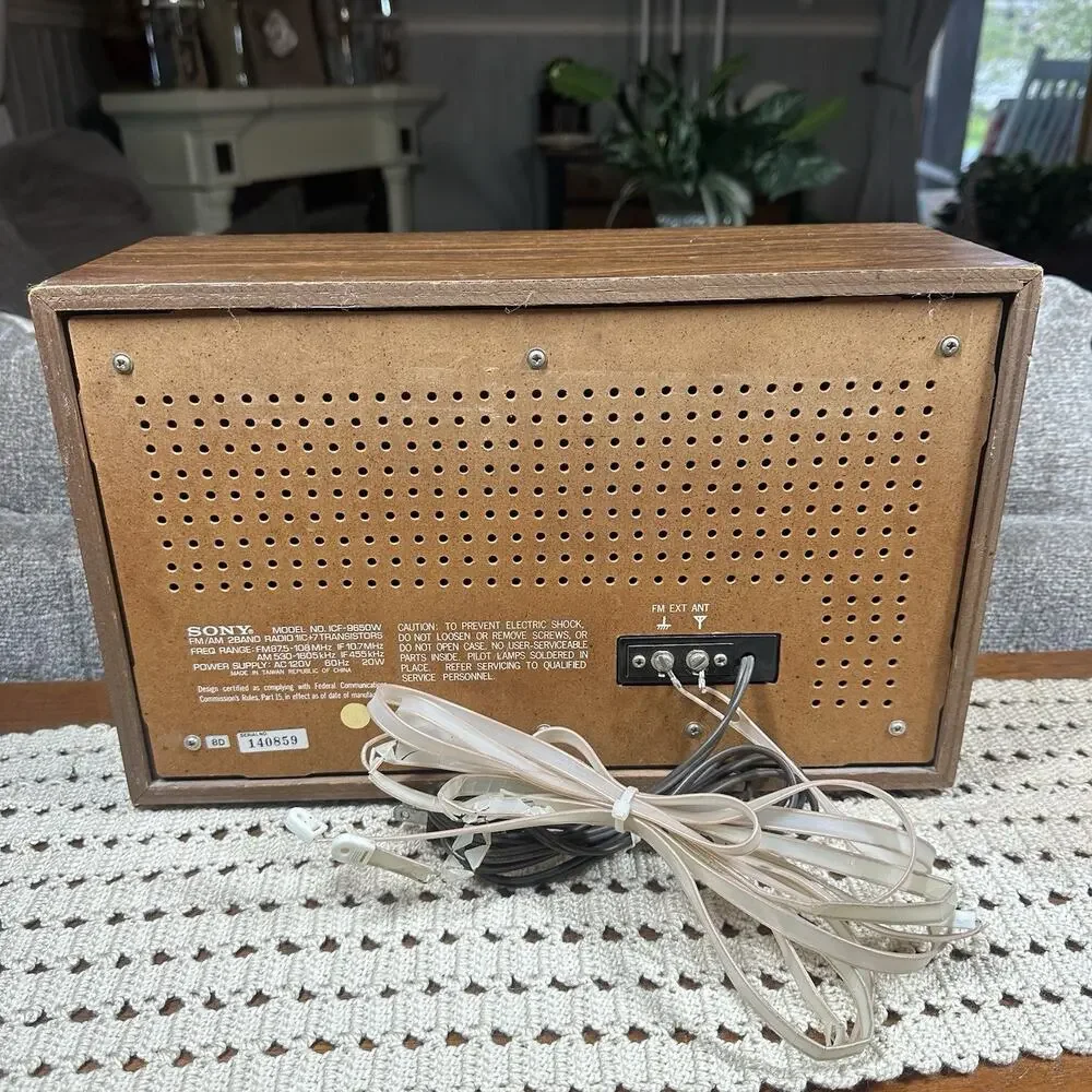 Vtg 60s Sony ICF-9650W Fidelity Sound AM/FM Tabletop Stereo Radio Wooden Case